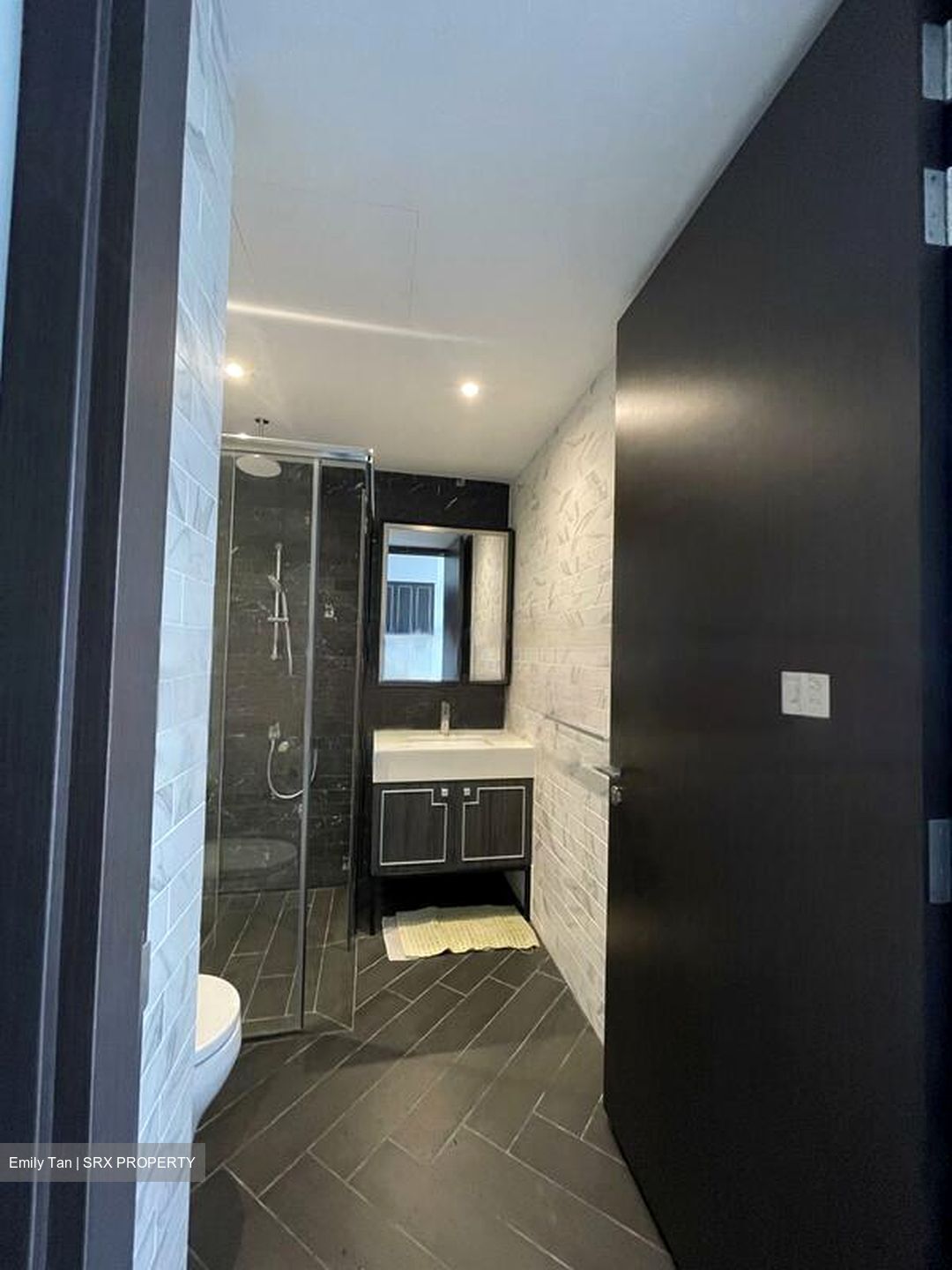 Mayfair Gardens (D21), Condominium #468979051